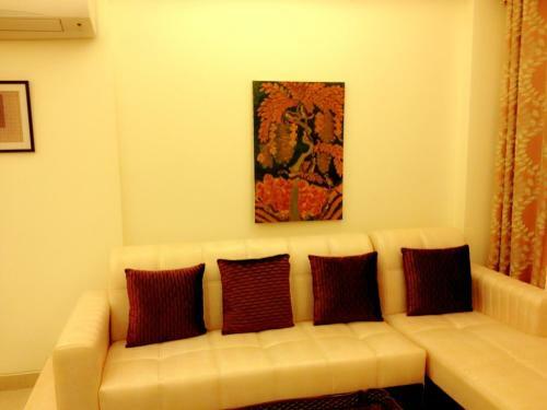 Woodpecker Service Apartments - Green Park