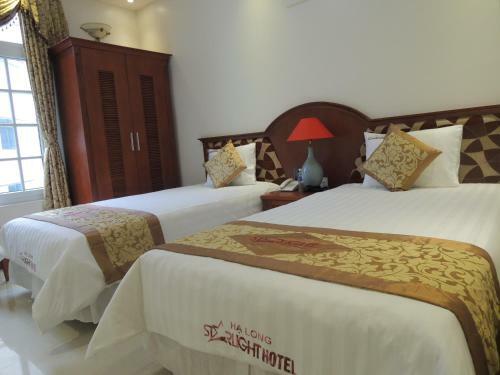 Starlight Hotel