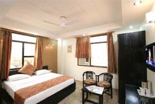 Hotel Jeniffer Inn