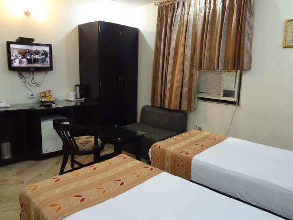 Hotel Jeniffer Inn