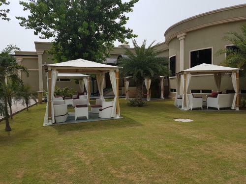 Hotel Justa Atrio