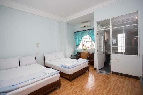 Hostal Sunny Fine Guesthouse