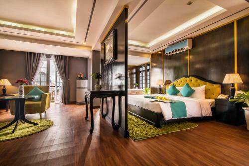 River View Hotel