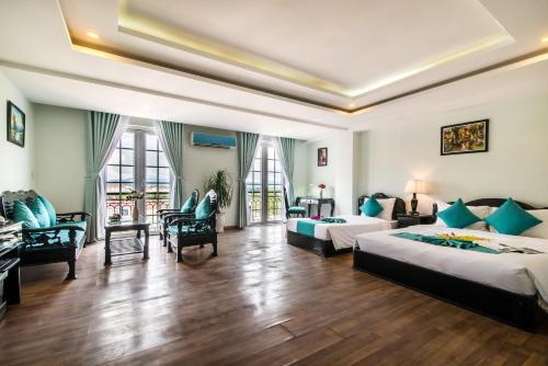 River View Hotel