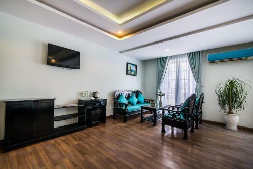 River View Hotel