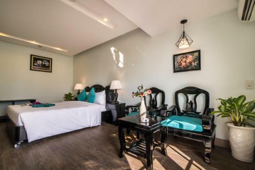 River View Hotel
