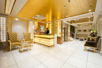 Hotel Swaran Palace
