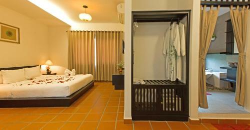 East West Villa