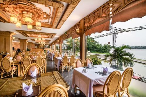 Huong Giang Hotel Resort & Spa