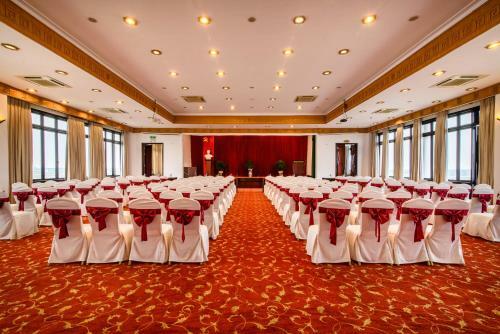Huong Giang Hotel Resort & Spa