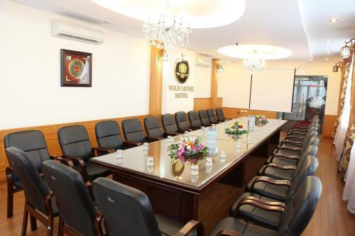 Wild Lotus Hotel - Xuan Dieu