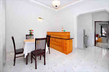 Hotel Tue Tam Homestay