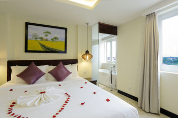 Hotel River Suites Hoi An