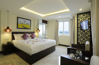 Hotel River Suites Hoi An