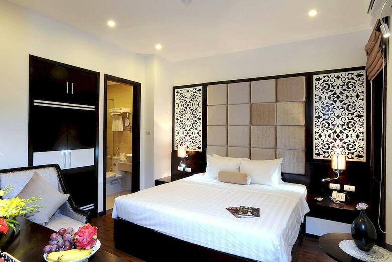 Hanoi Charm Hotel