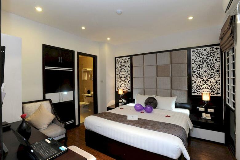 Hanoi Charm Hotel