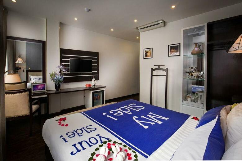 Hanoi Charm Hotel