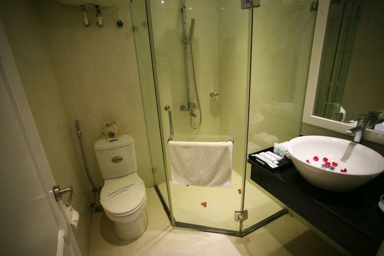 Hanoi Charm Hotel