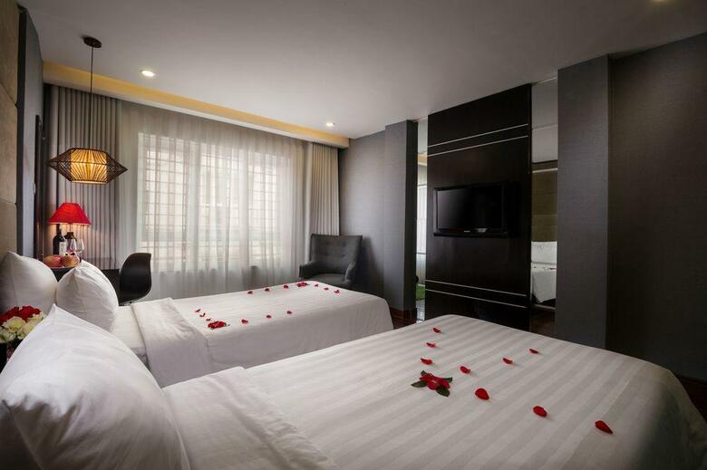 Hanoi Charm Hotel