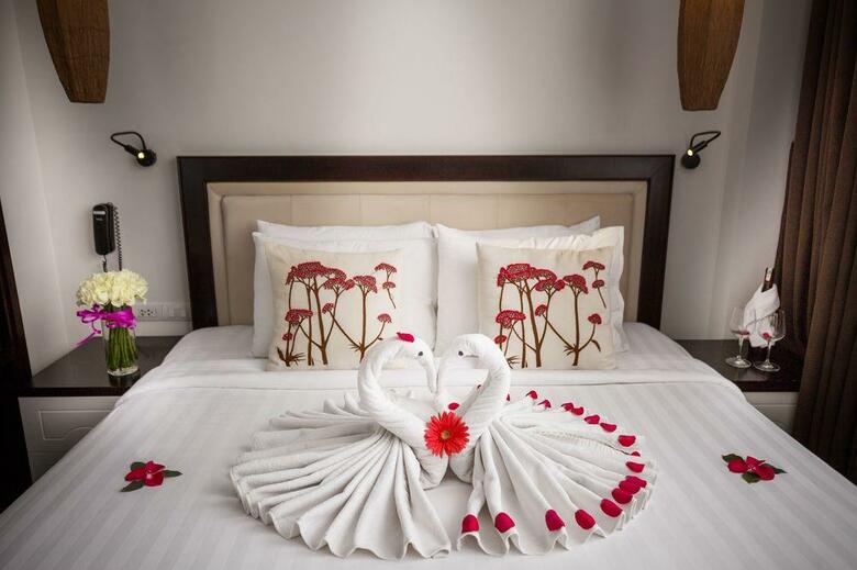 Hanoi Charm Hotel