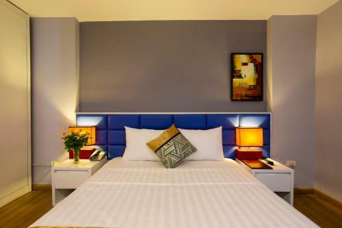 Lucky Hotel 69