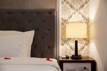 Skyline Hotel
