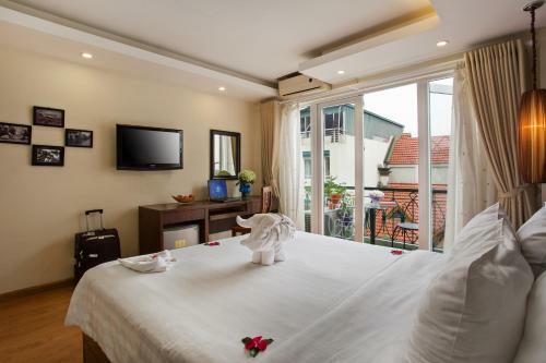 Hanoi Impressive Hotel
