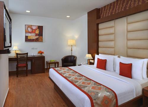 Hotel Taurus Sarovar Portico