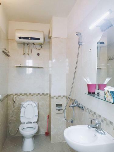 Apartamentos New Land House 8