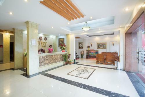 Ruby Hotel