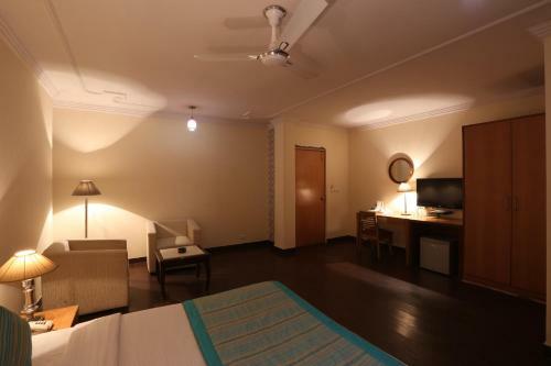 Hotel Impress @ Delhi Airport