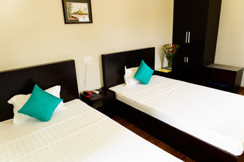 Cosmos Hotel