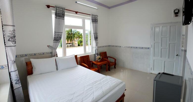 Hostal Hung Phuc Mui Ne Hotel