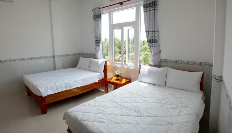 Hostal Hung Phuc Mui Ne Hotel