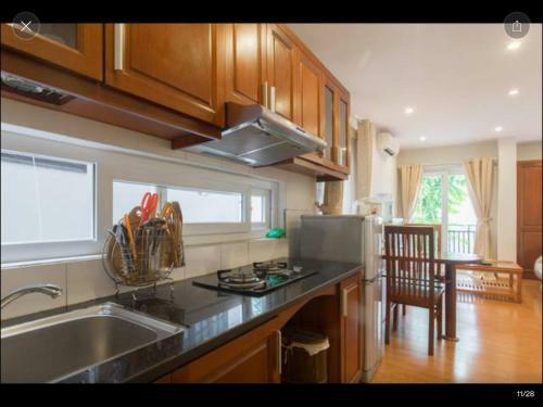 Palmo Serviced Apartment