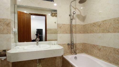 Palmo Serviced Apartment