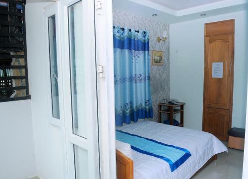 Queen 2 Hotel