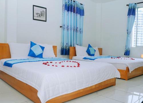 Queen 2 Hotel