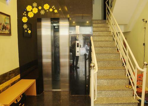 Queen 2 Hotel