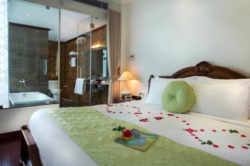 Meracus Hotel 2