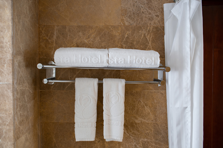 Nesta Hanoi Hotel