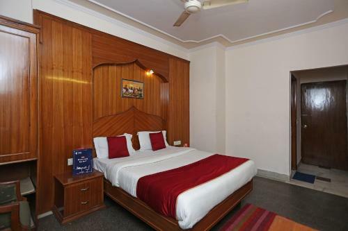 Hotel Gold Palace