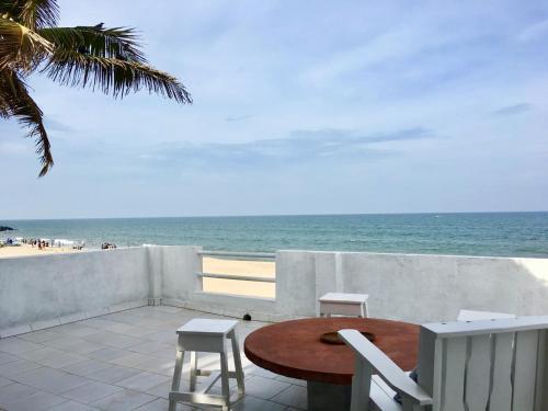 Serenity Beach Sea View Villa