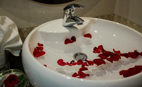 Art Hotel Hanoi