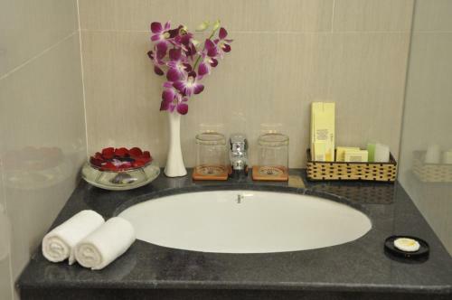 Majestic Nha Trang Hotel