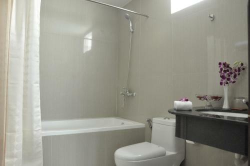 Majestic Nha Trang Hotel