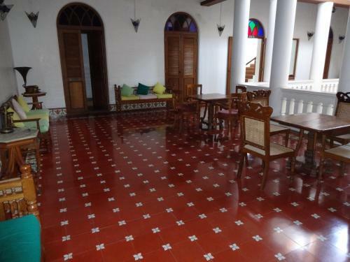 Hotel Neemrana's - La Maison Tamoule
