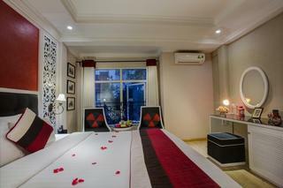Oriental Central Hotel
