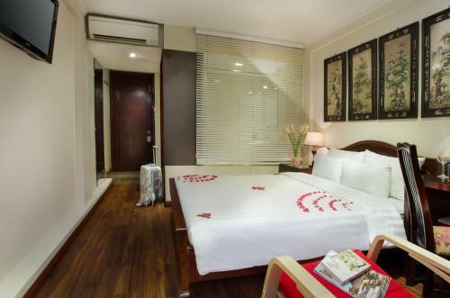 Luminous Viet Hotel