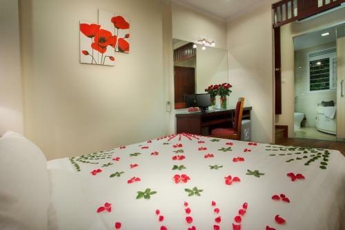 Luminous Viet Hotel